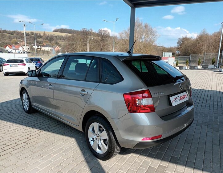 Škoda Rapid Hatchback 1,2 l 81 kw