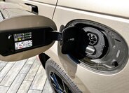 Land Rover Range Rover Velar SUV / Terénní 2,0 l 297 kw