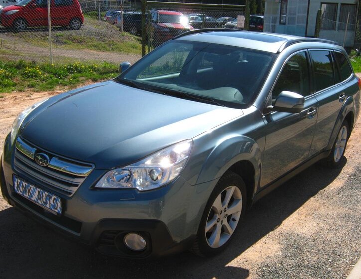 Subaru Legacy 2