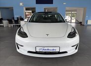 Tesla Model 3 Sedan 0,0 366 kw