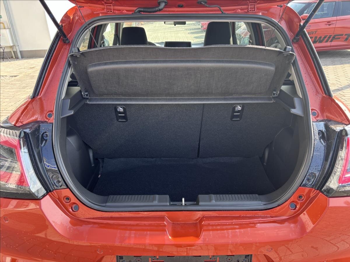 Suzuki Swift Hatchback 1,2 l 61 kw