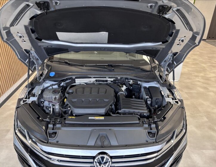 Volkswagen Arteon Kombi 2,0 l 235 kw