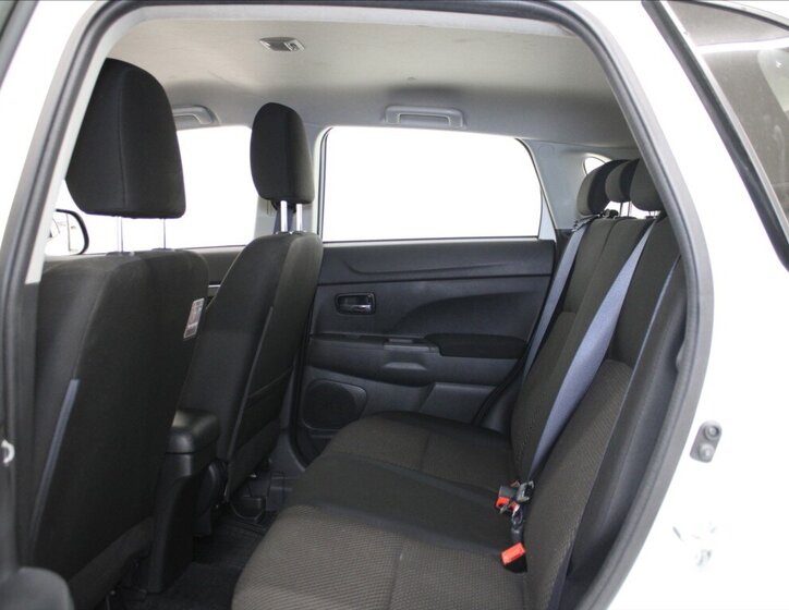 Mitsubishi ASX SUV 1,6 l 86 kw