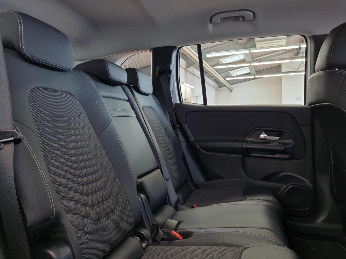 Mercedes-Benz GLB SUV 2,0 l 140 kw