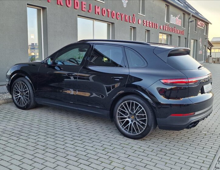 Porsche Cayenne SUV / Terénní 3,0 l 250 kw