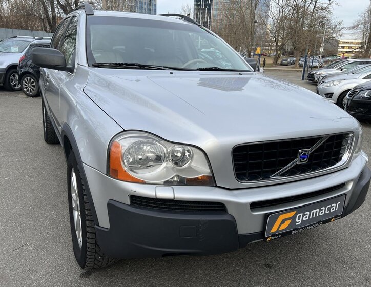 Volvo XC90 SUV / Terénní 2,4 l 120 kw