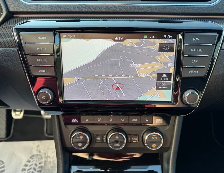 Škoda Superb Kombi 1,4 l 110 kw