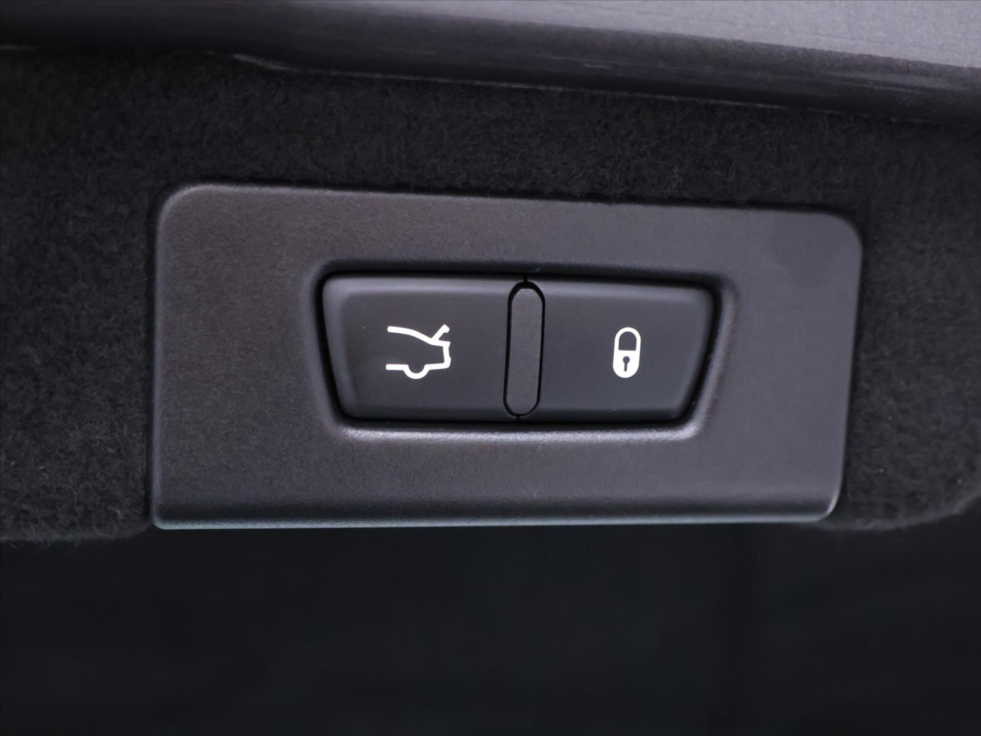 Maserati Quattroporte Sedan 3,0 l 316 kw