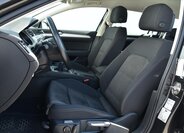 Volkswagen Passat Kombi 1,6 l 88 kw