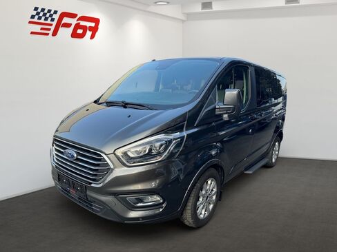 Ford Tourneo Custom