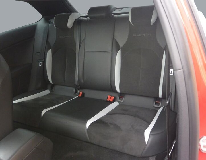 Seat Leon Hatchback 2,0 l 206 kw