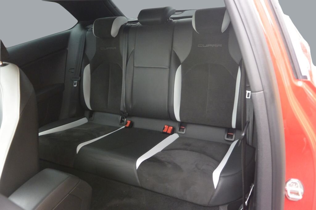 Seat Leon Hatchback 2,0 l 206 kw