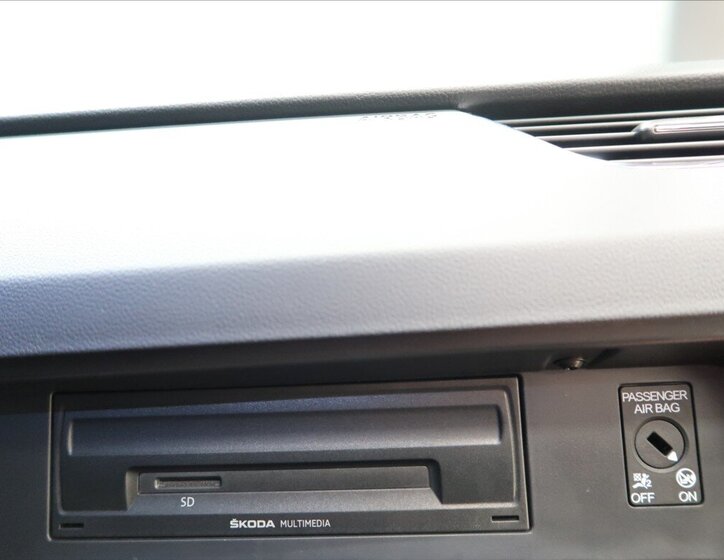 Škoda Octavia Liftback 1,6 l 85 kw