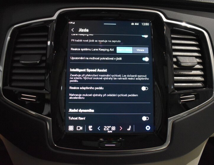 Volvo XC90 SUV / Terénní 2,0 l 184 kw