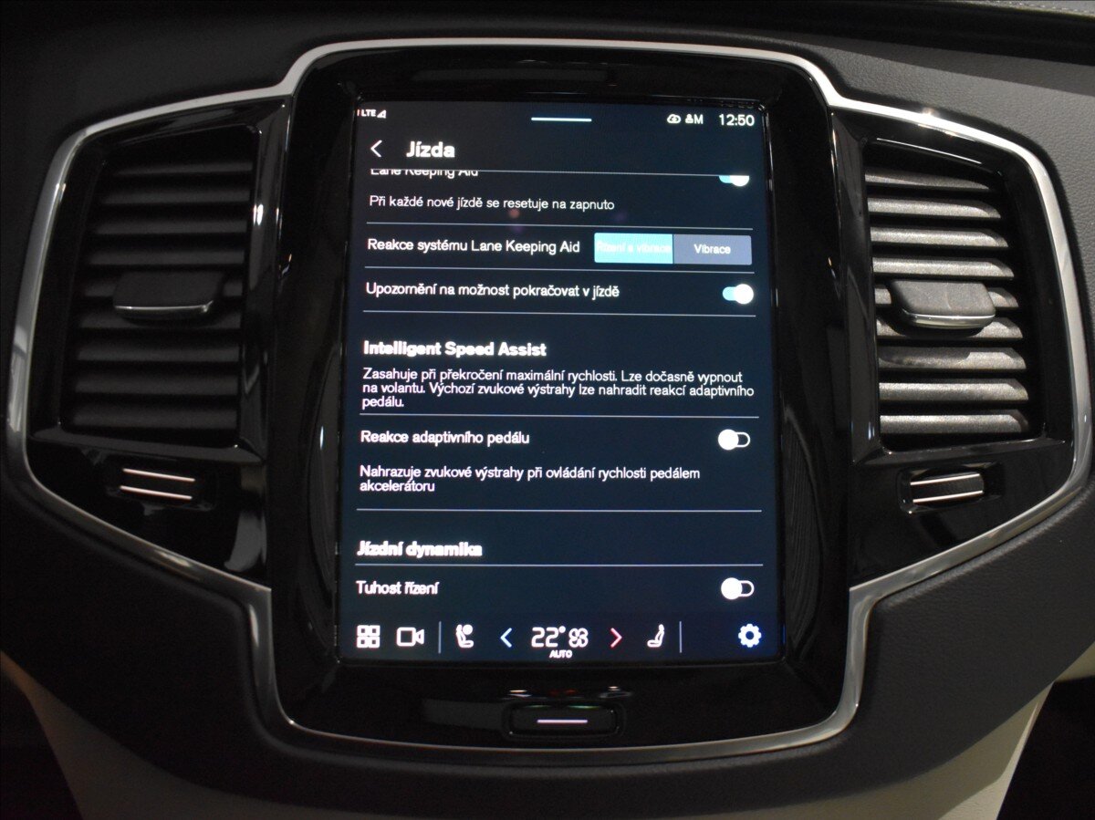 Volvo XC90 SUV / Terénní 2,0 l 184 kw