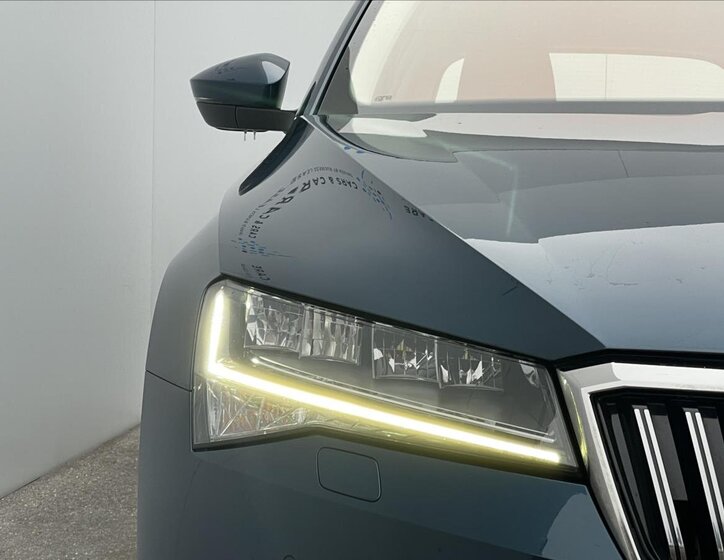 Škoda Superb Kombi 2,0 l 110 kw