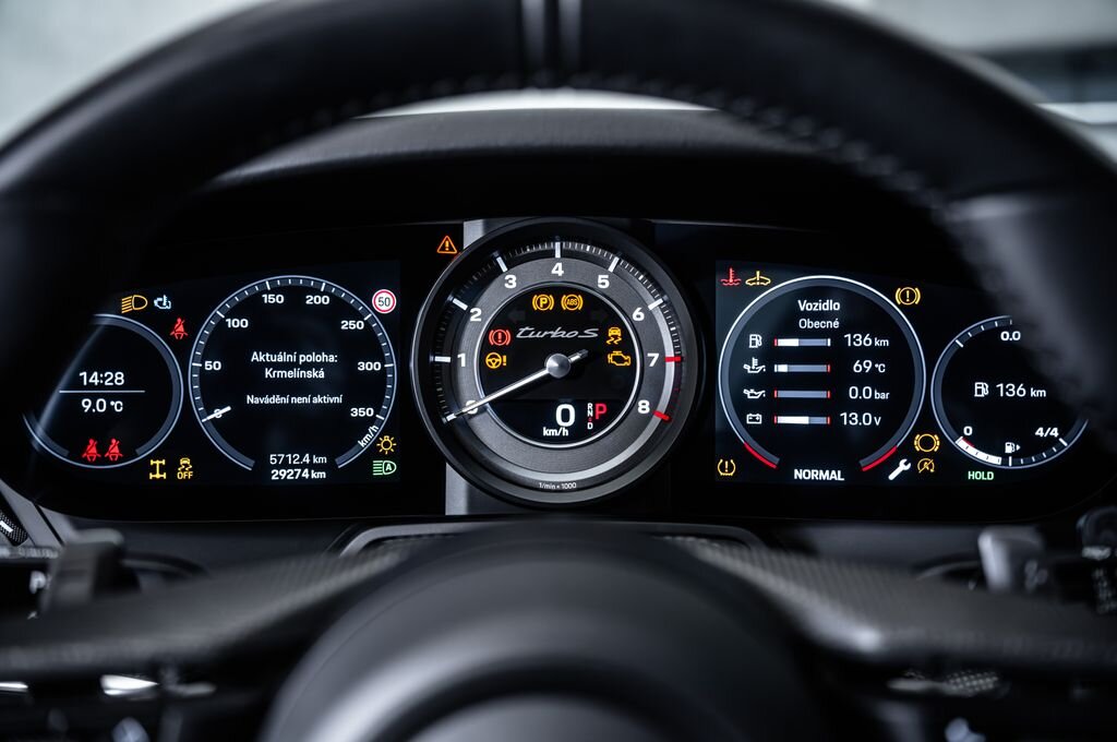 Porsche Ostatní Kupé 3,8 l 478 kw