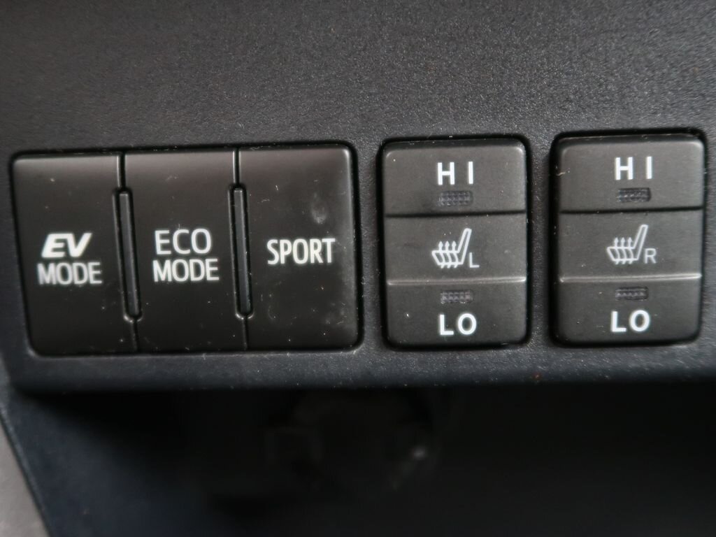 Toyota RAV4 SUV / Terénní 2,5 l 114 kw