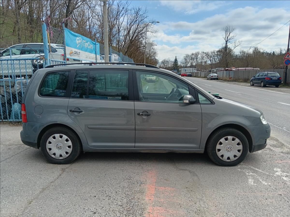 Volkswagen Touran MPV 1,9 l 66 kw
