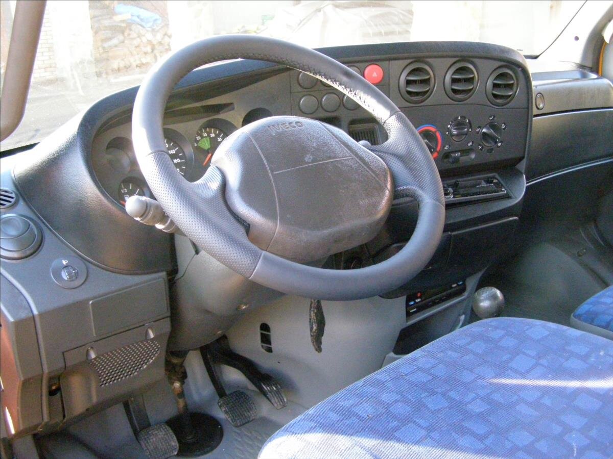 Iveco Daily Valník 2,8 l 107 kw