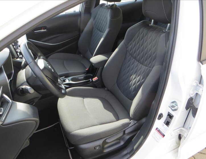 Toyota Corolla Sedan 1,8 l 72 kw