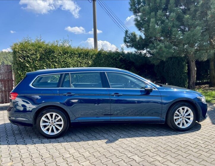 Volkswagen Passat Kombi 2,0 l 110 kw