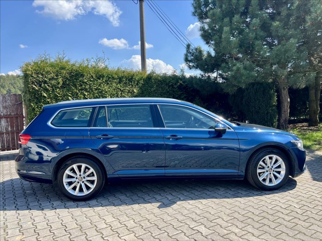 Volkswagen Passat Kombi 2,0 l 110 kw