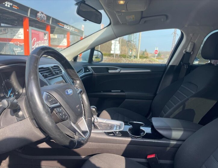 Ford Mondeo Kombi 2,0 l 110 kw