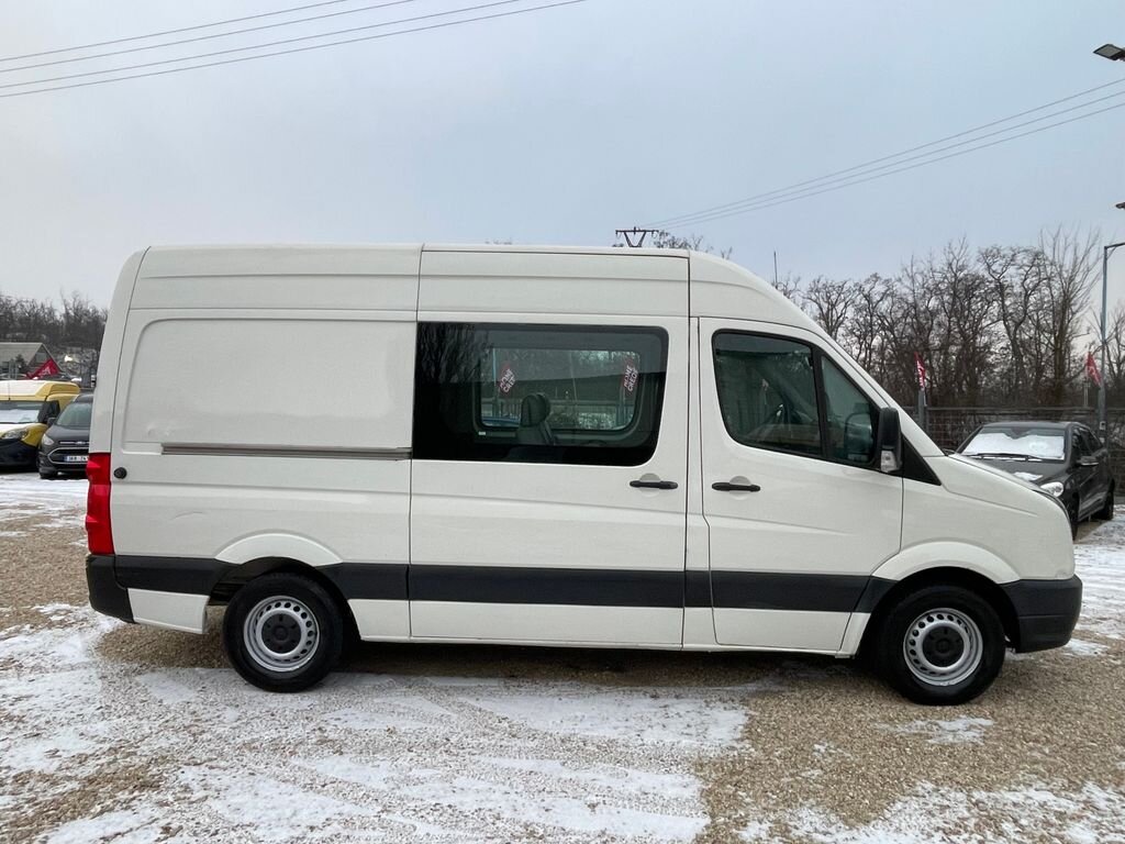 Volkswagen Crafter Skříň 2,5 l 80 kw
