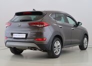 Hyundai Tucson SUV 2,0 l 100 kw