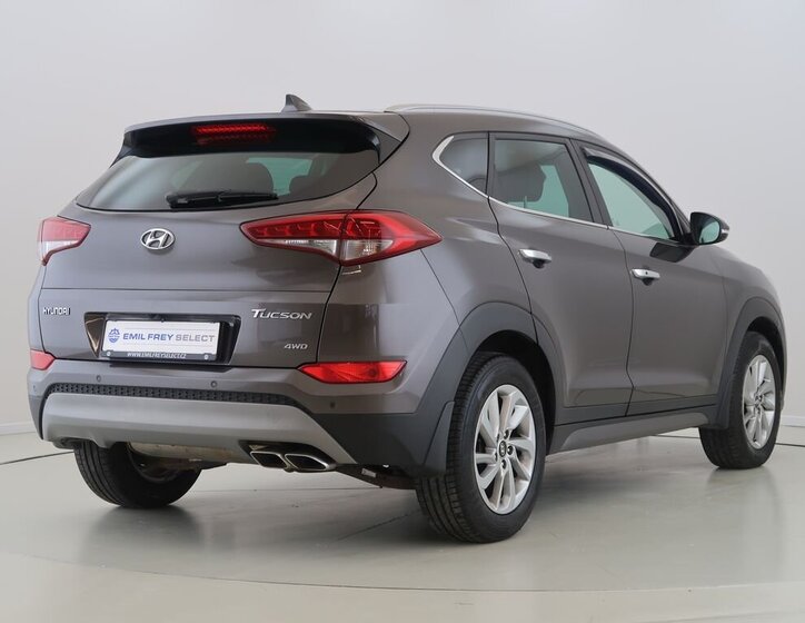 Hyundai Tucson SUV 2,0 l 100 kw
