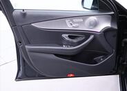 Mercedes-Benz Třídy E 12