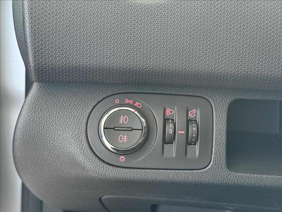 Opel Meriva MPV 1,4 l 88 kw