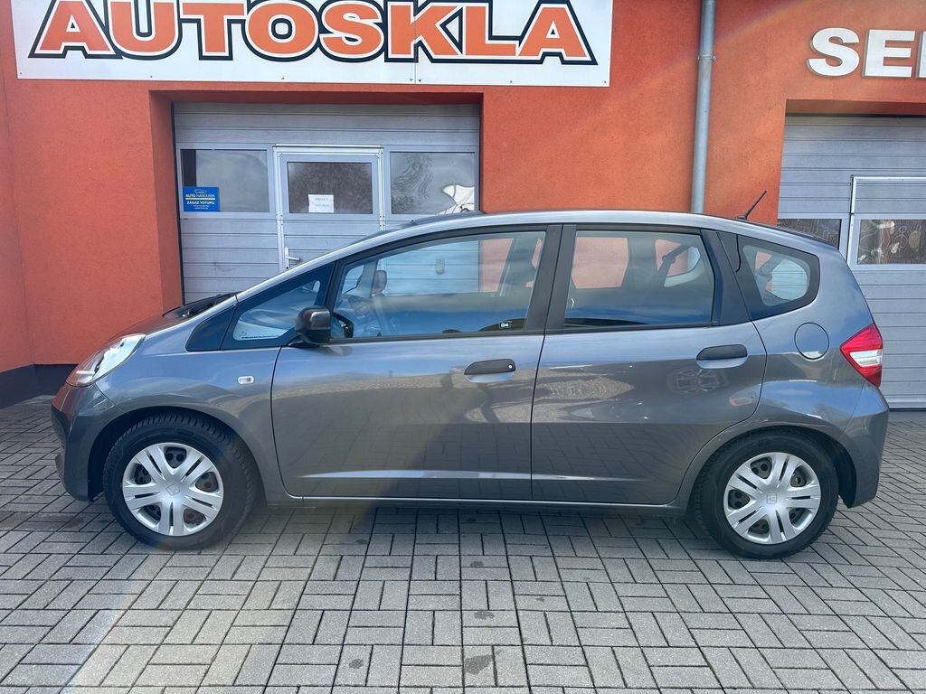 Honda Jazz Hatchback 1,2 l 66 kw