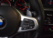 BMW Řada 5 Kombi 3,0 l 195 kw