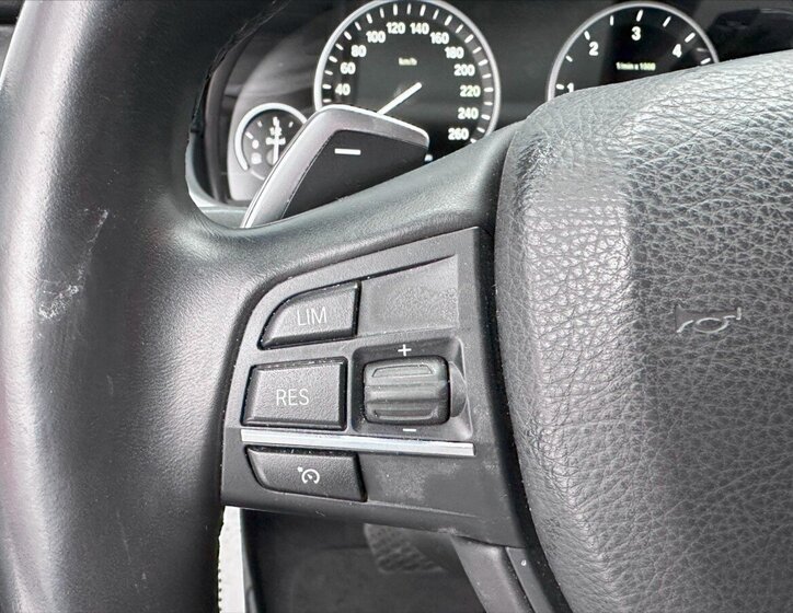 BMW Řada 6 Kupé 3,0 l 230 kw