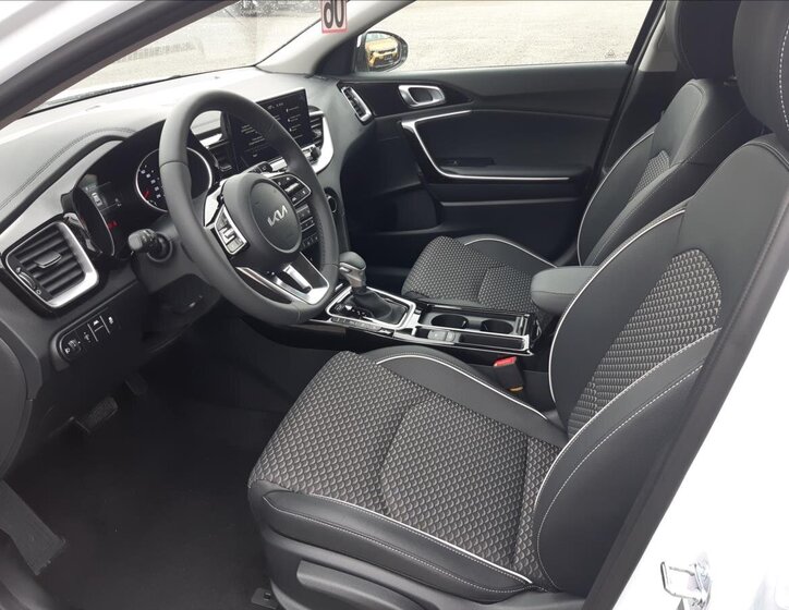 KIA XCeed SUV / Terénní 1,6 l 110 kw