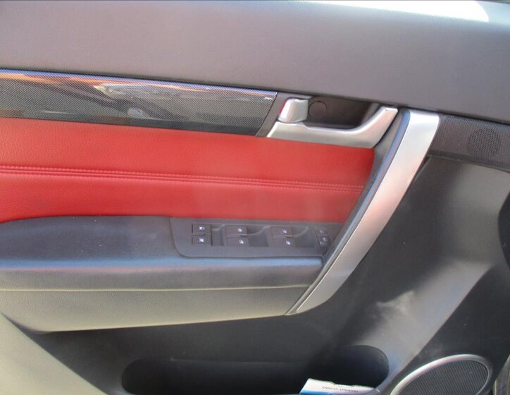 Chevrolet Captiva SUV / Terénní 2,0 l 110 kw