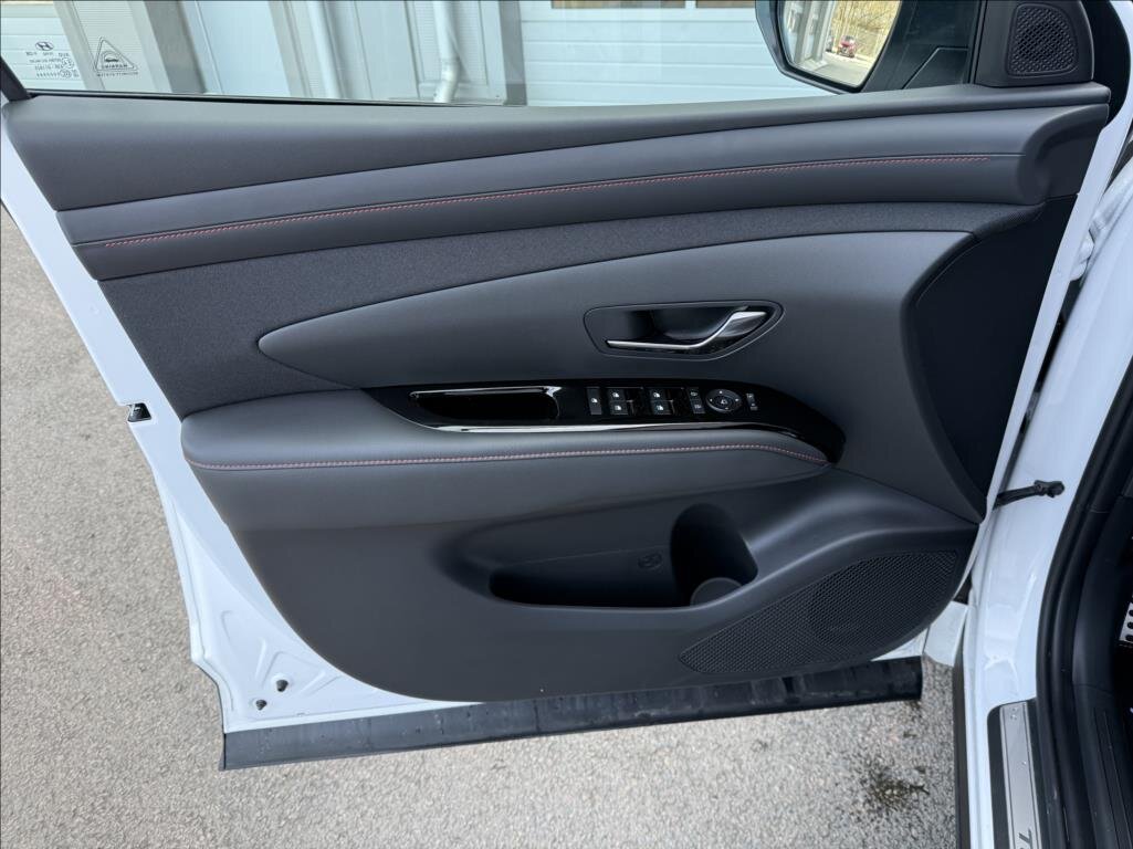 Hyundai Tucson SUV / Terénní 1,6 l 185 kw