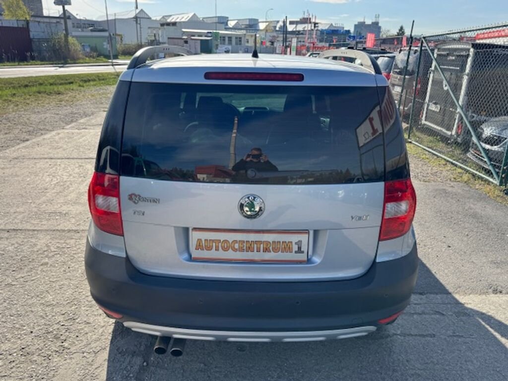Škoda Yeti SUV / Terénní 1,4 l 90 kw