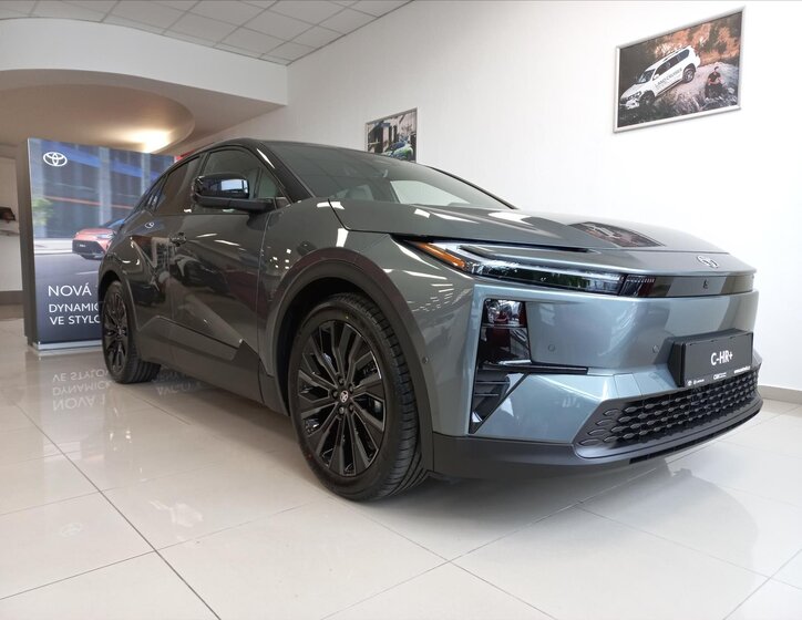 Toyota C-HR CUV / Crossover 0,0 252 kw