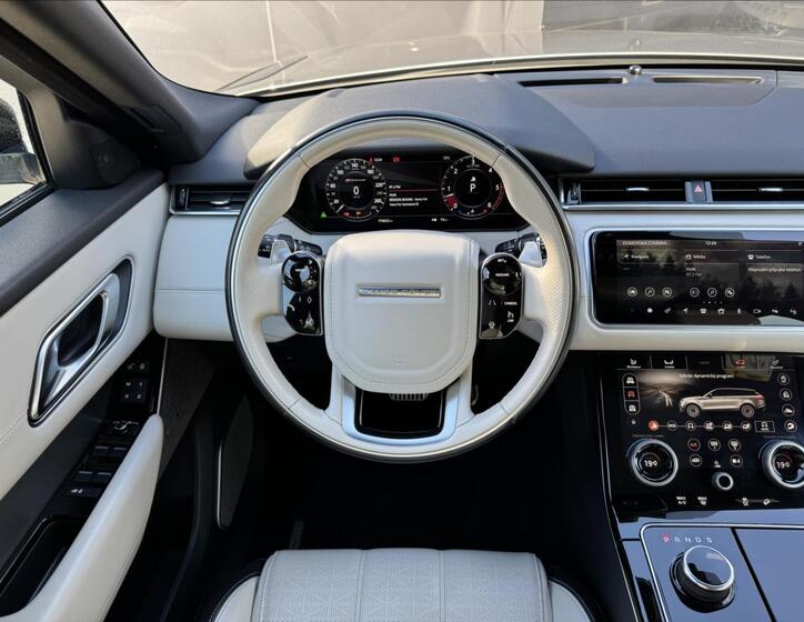 Land Rover Range Rover Velar 15