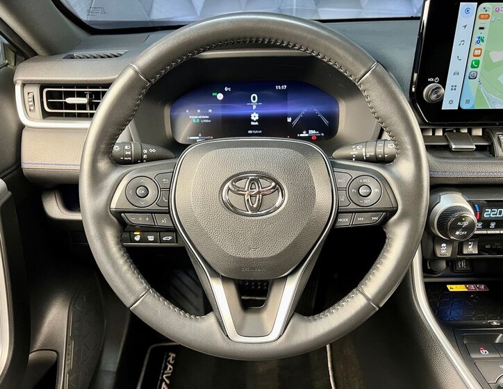 Toyota RAV4 SUV 2,5 l 163 kw