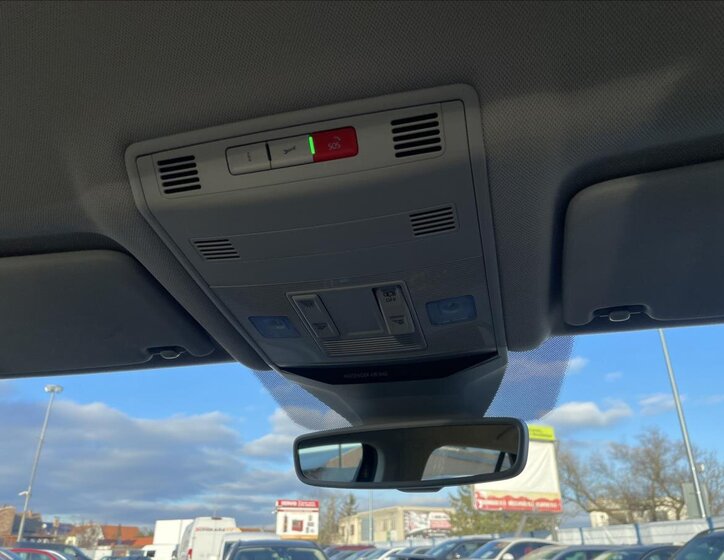 Volkswagen T-Roc SUV 2,0 l 110 kw