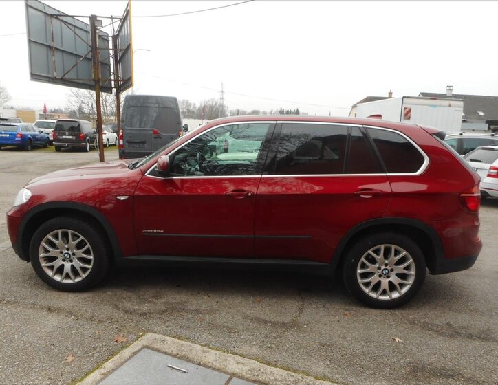 BMW X5 SUV / Terénní 3,0 l 180 kw