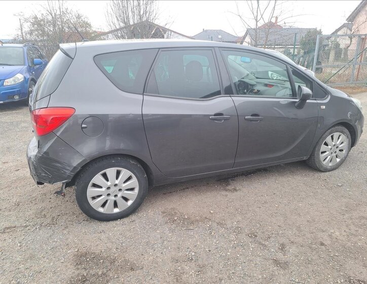 Opel Meriva Hatchback 1,2 l 55 kw