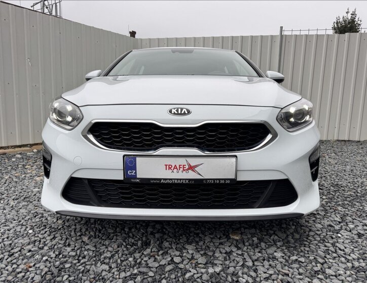 KIA Ceed Hatchback 998,0 73 kw