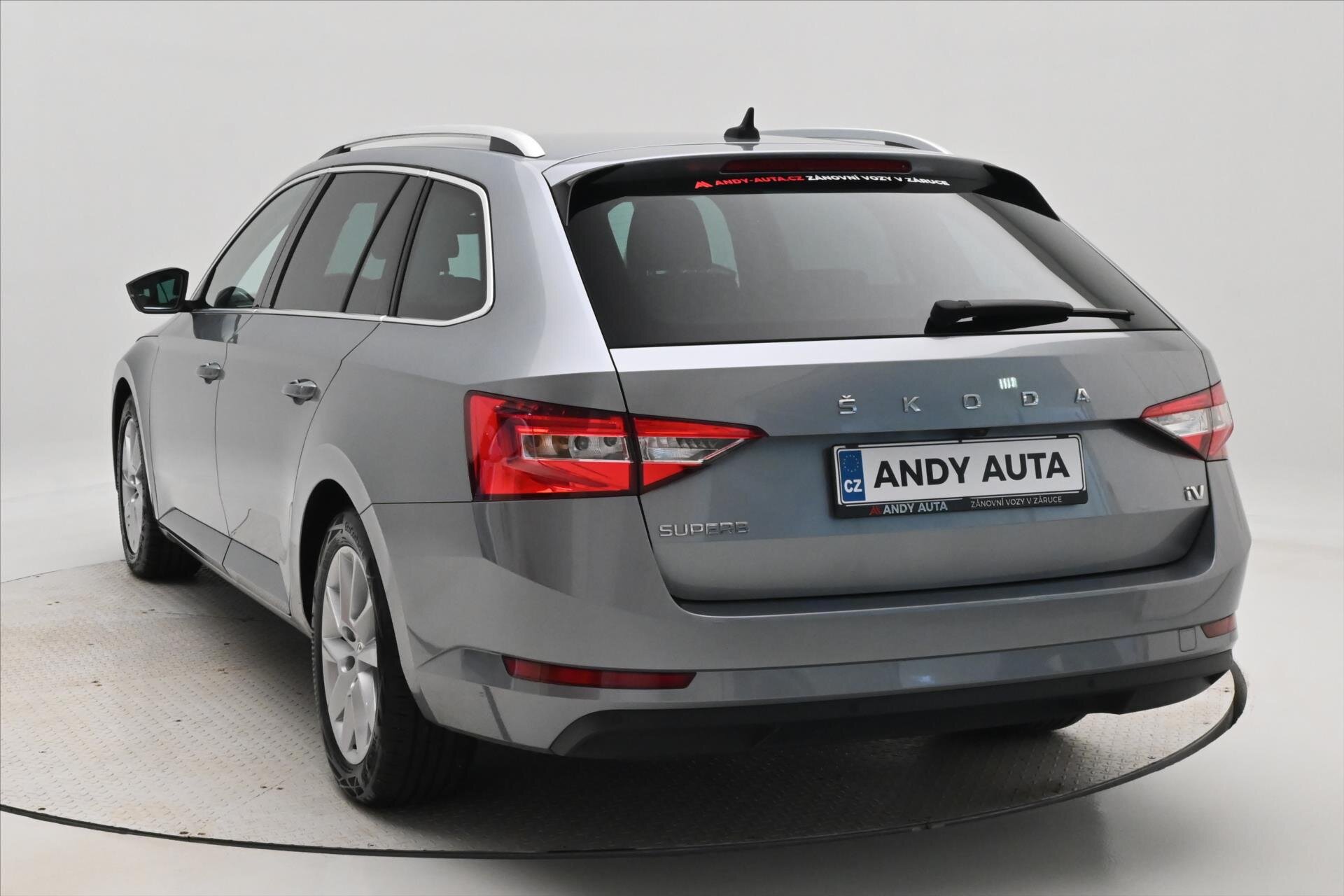 Škoda Superb Kombi 1,4 l 115 kw