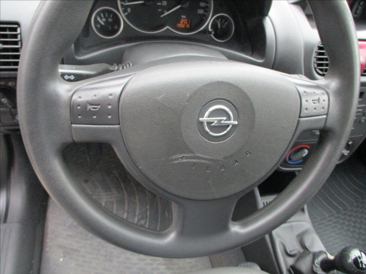 Opel Combo Kombi 1,7 l 74 kw