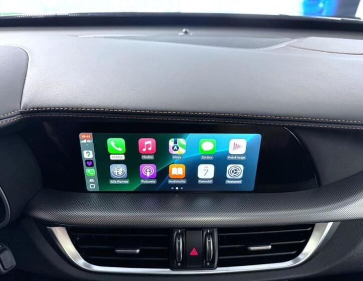 Alfa Romeo Stelvio 14